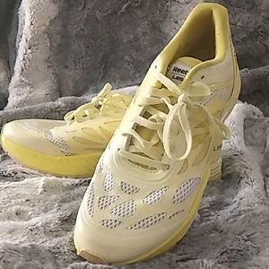 Neon yellow Reebok Les Mills 8.5